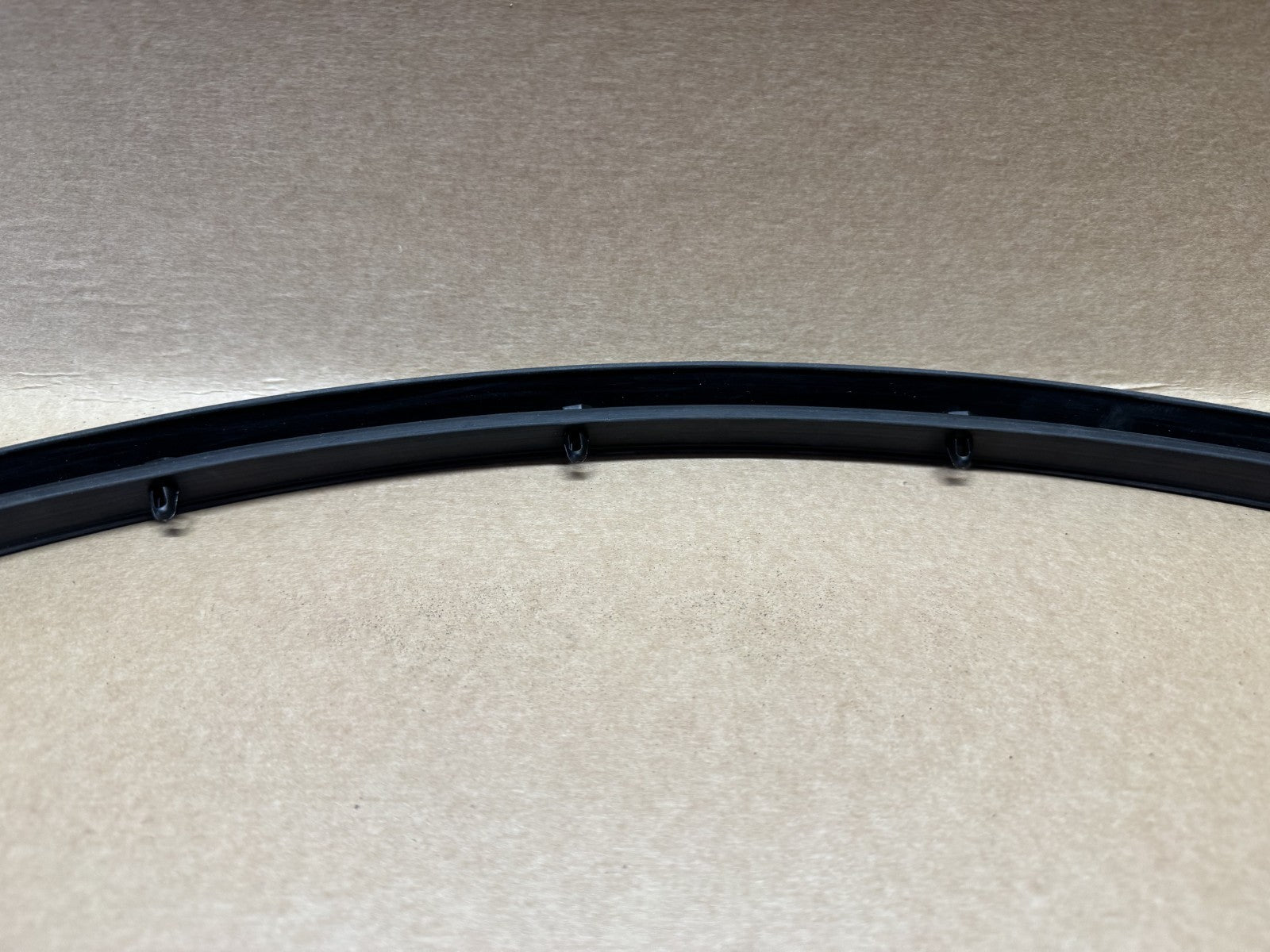 MG HS Rear Lower Right Side Door Weatherstrip Seal 10426384 NEW