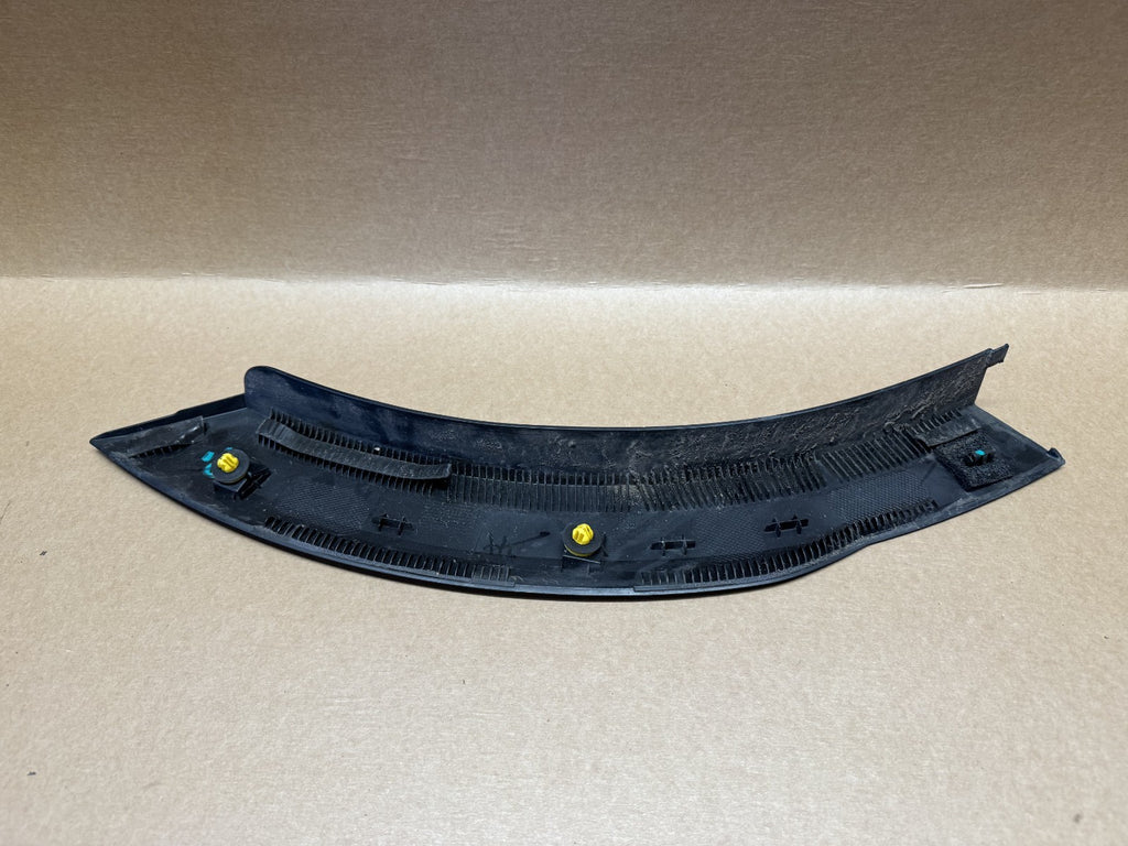 MG HS 2018-2024 Door Overfender Wheel Arch Rear Right Side 10395320