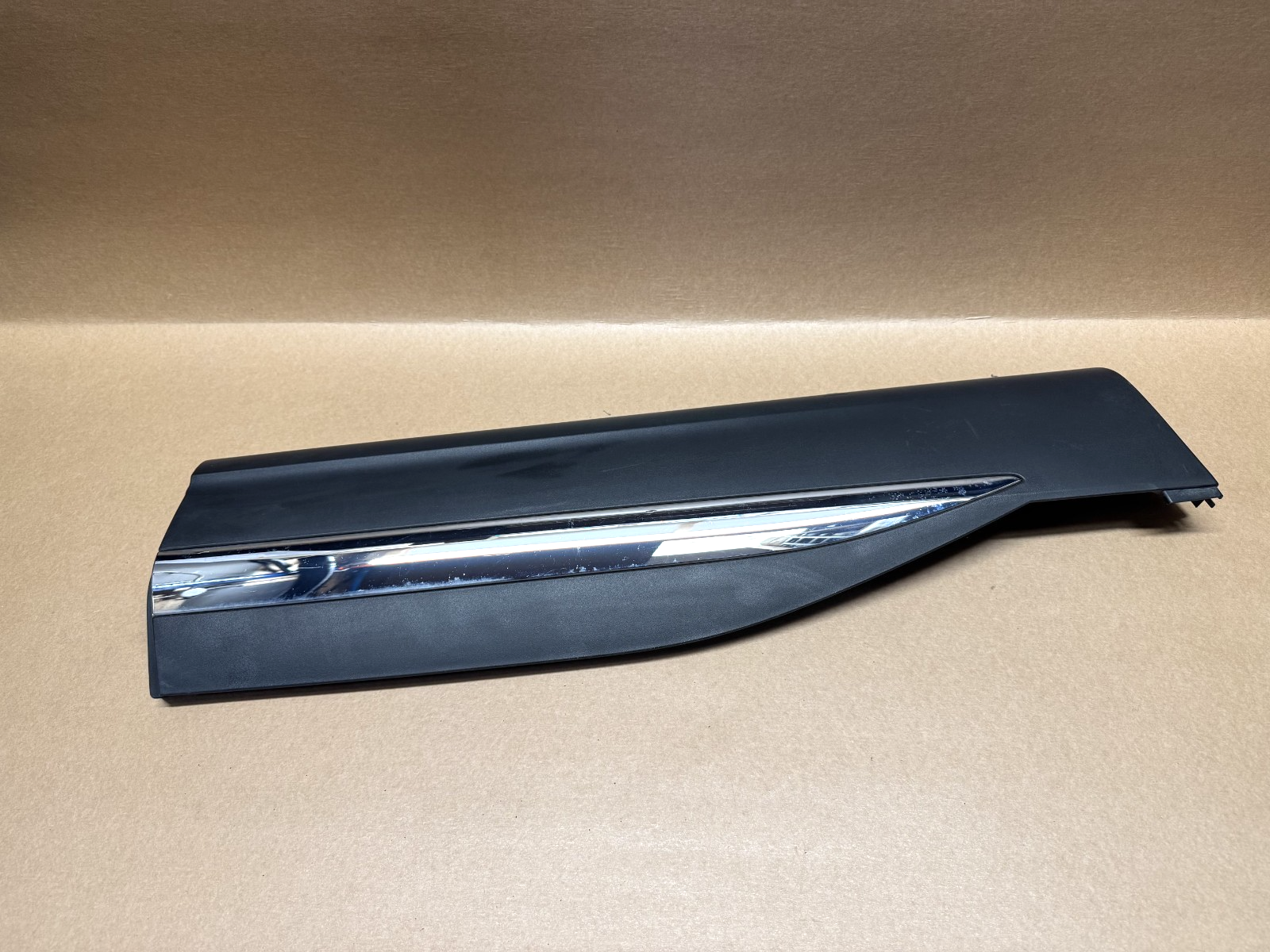 MG HS 2018 - 2024 Rear Right Driver Side Door Molding Trim 10423727