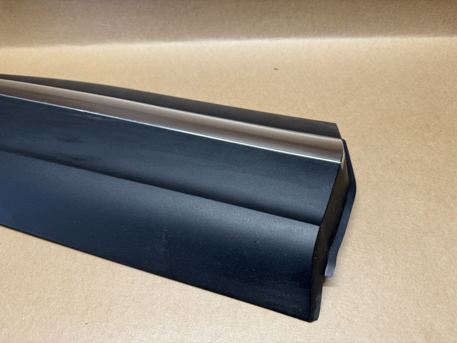 MG HS 2018 - 2024 Rear Right Driver Side Door Molding Trim 10423727