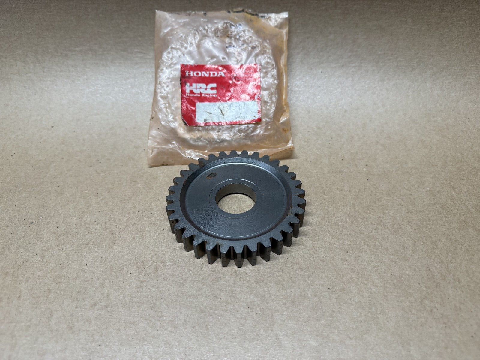 Honda CBR1000RR Fireblade SC77 2017 OEM Transmission Gear C1 P1
