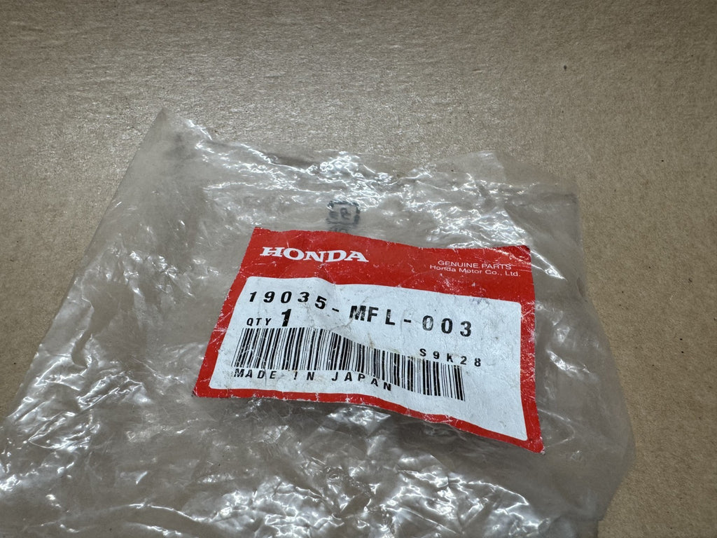 Honda CBR1000RR Fireblade SC77 2017 OEM Radiator Filler Neck
