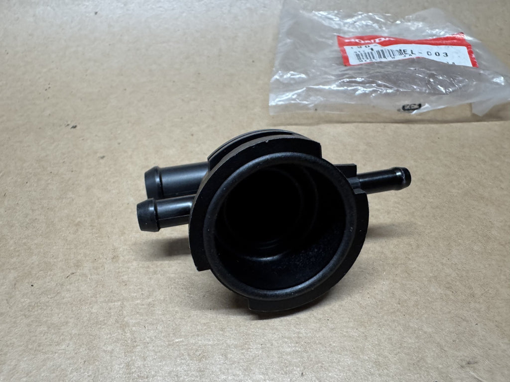 Honda CBR1000RR Fireblade SC77 2017 OEM Radiator Filler Neck