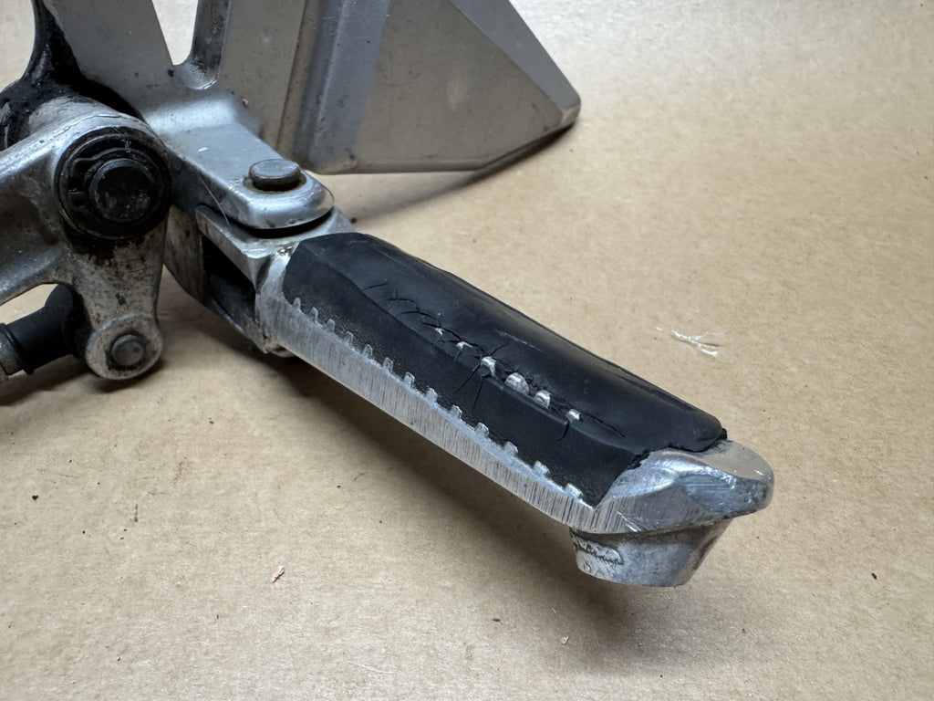 Honda CBR1000RR Fireblade SC77 2017 Front Left Foot Hanger Peg
