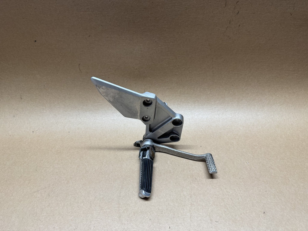 Honda CBR1000RR Fireblade SC77 2017 Front Right Foot Hanger Peg