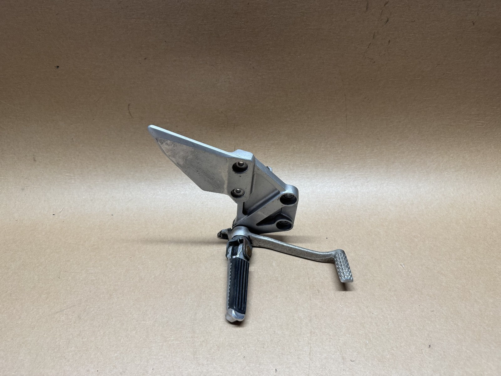 Honda CBR1000RR Fireblade SC77 2017 Front Right Foot Hanger Peg