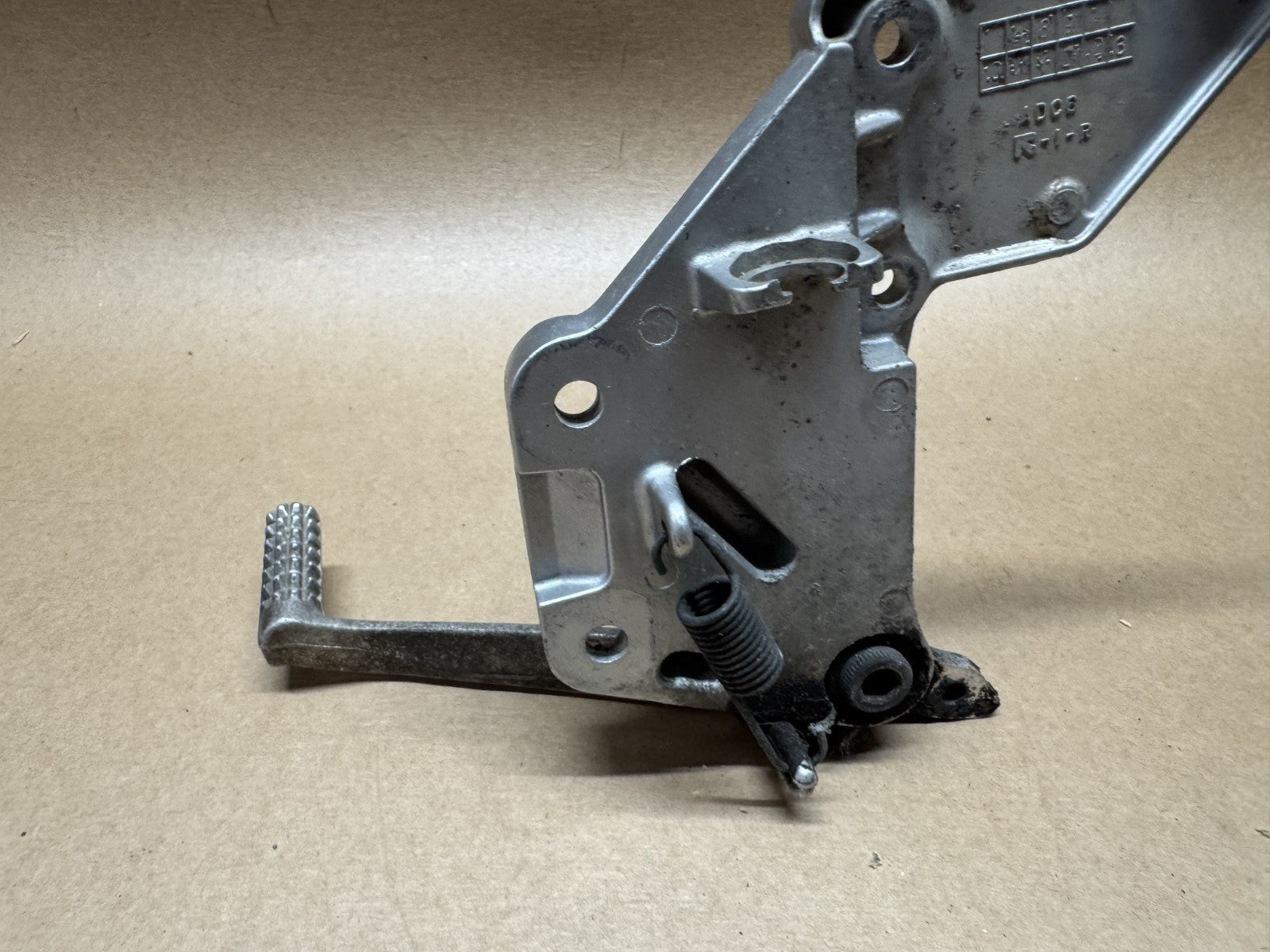 Honda CBR1000RR Fireblade SC77 2017 Front Right Foot Hanger Peg