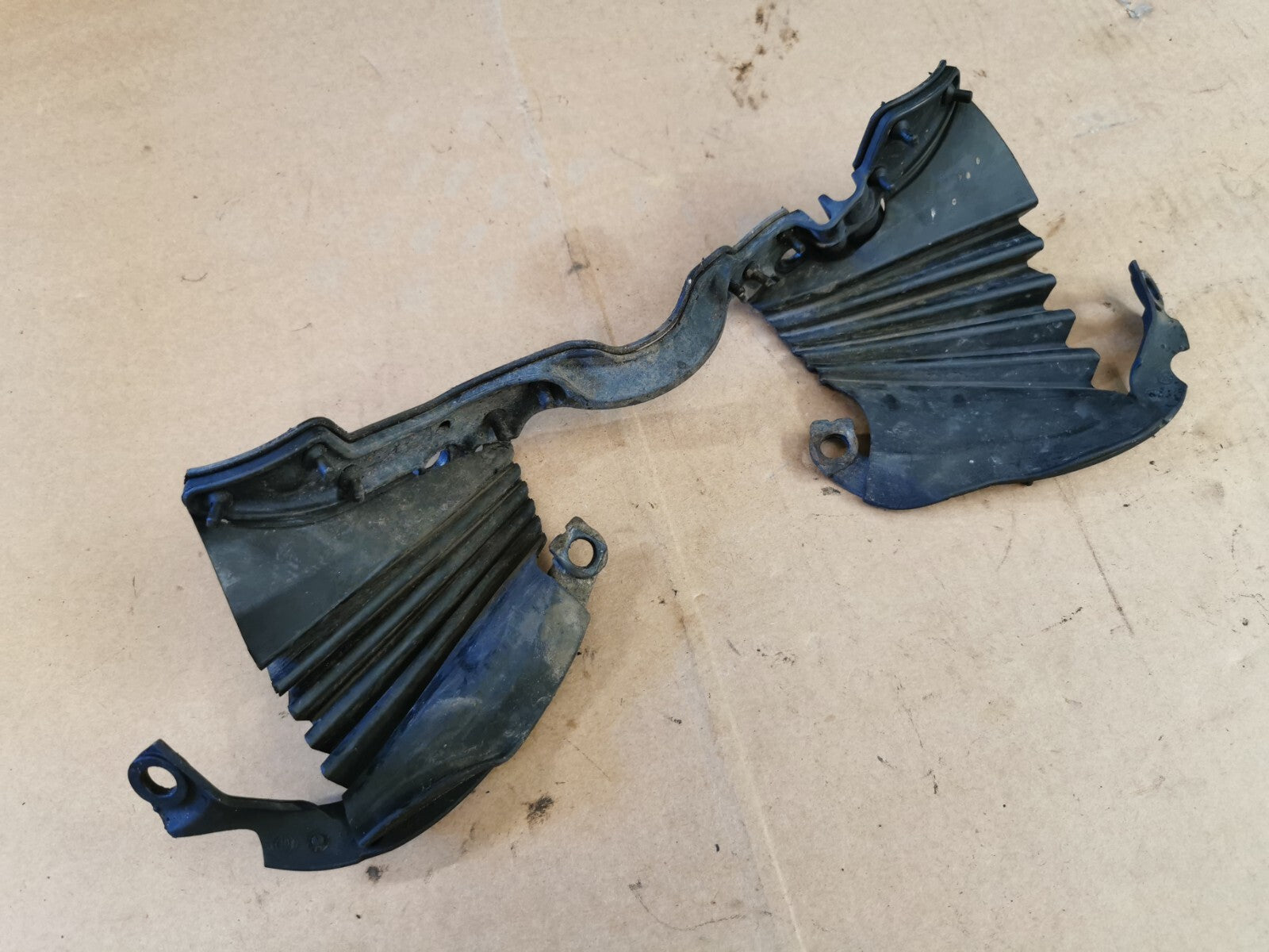 Bottom Yoke / Frame Cover Ducati 1200 Diavel 2011 (2011 - 2014)