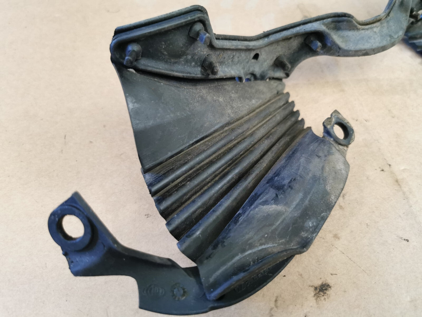 Bottom Yoke / Frame Cover Ducati 1200 Diavel 2011 (2011 - 2014)