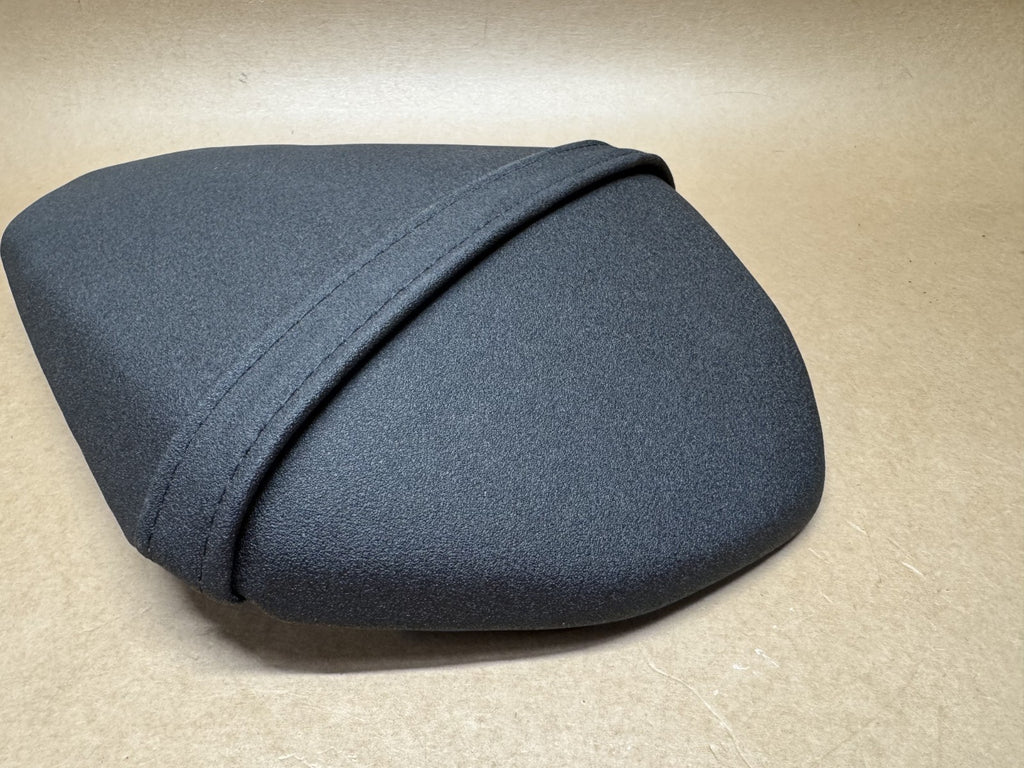 Suzuki GSX 8R 2023 Rear Pillion Seat