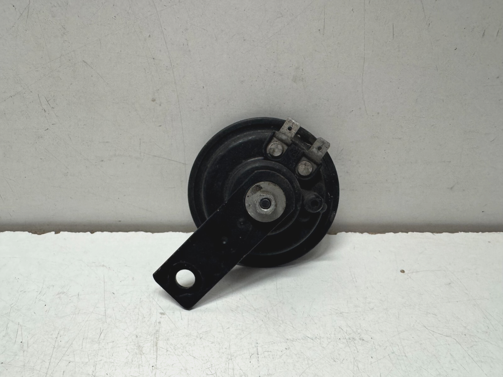 Horn Moto Guzzi V85 TT 2020