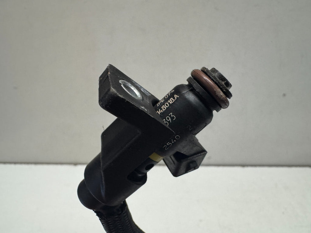 Fuel Injectors Lines Moto Guzzi V85 TT 2020