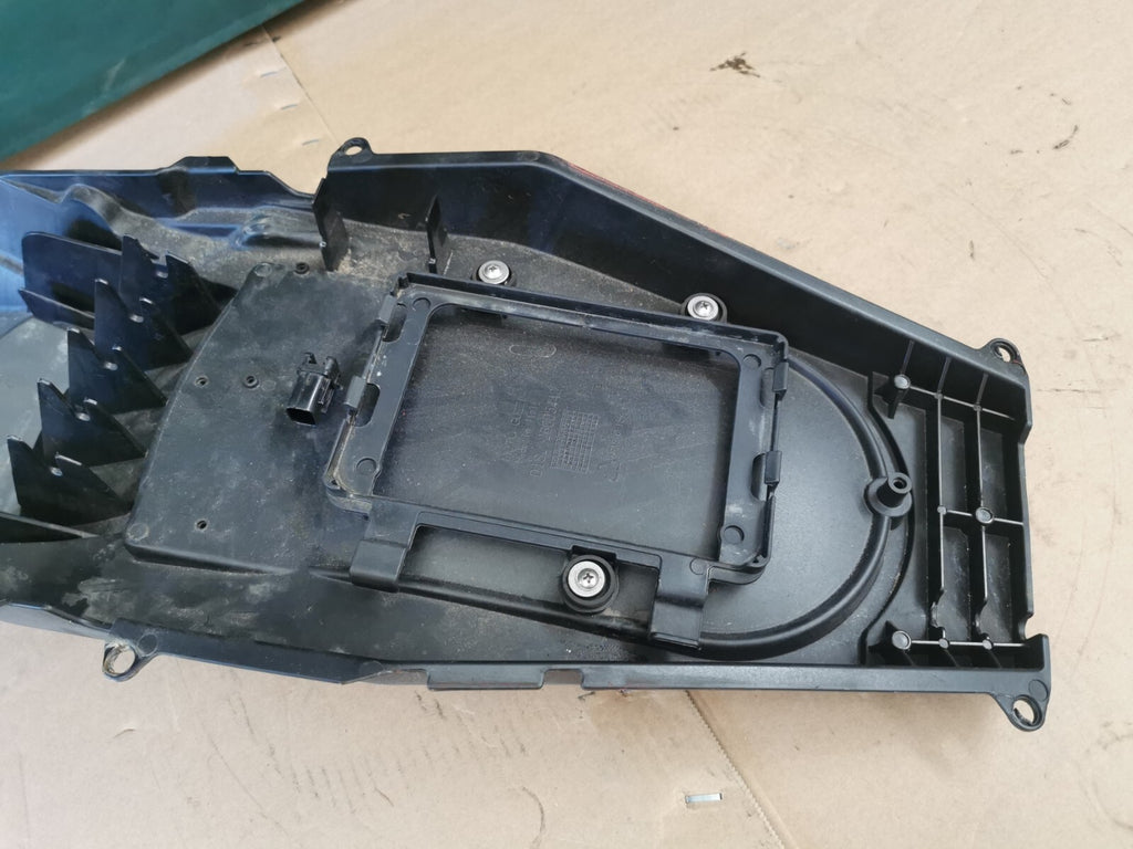 Undertray Moto Guzzi V85 TT 2020