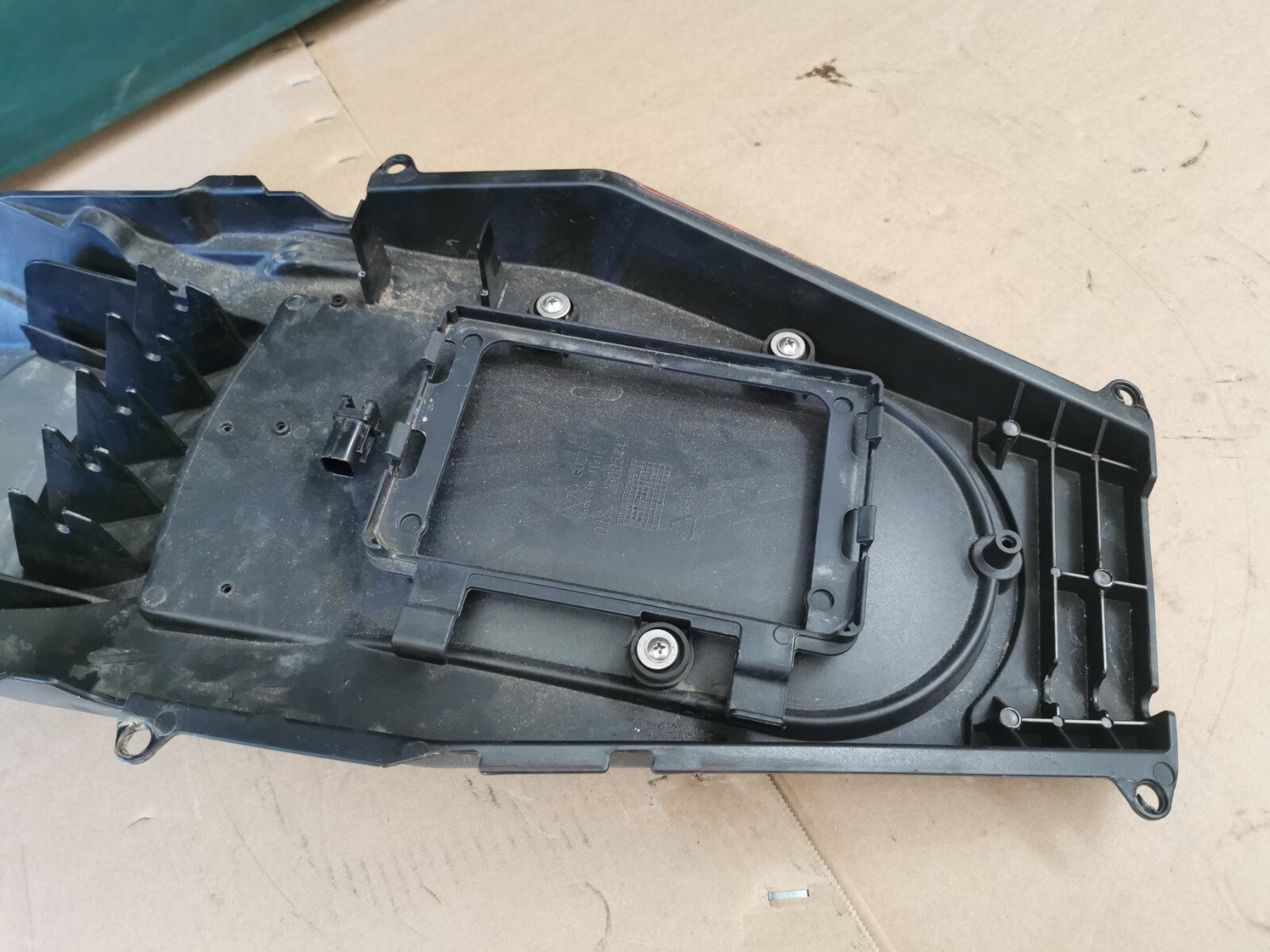 Undertray Moto Guzzi V85 TT 2020