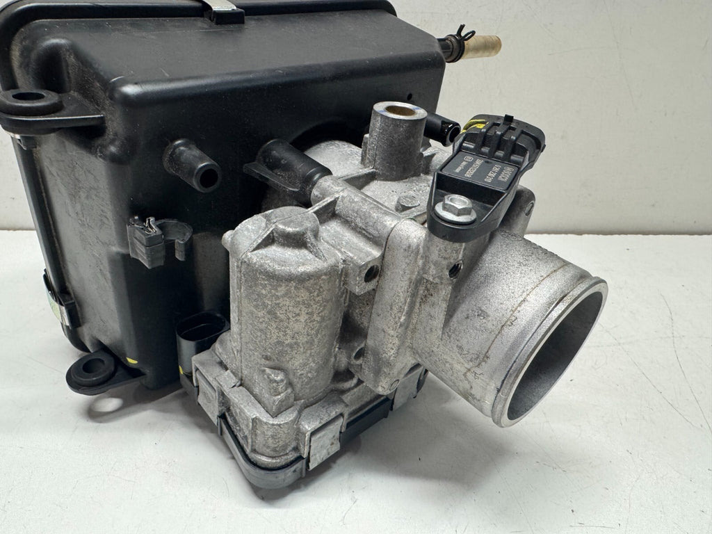Throttle Body + Airbox Moto Guzzi V85 TT 2020