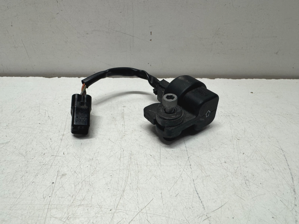 Tip Over Tilt Sensor Moto Guzzi V85 TT 2020
