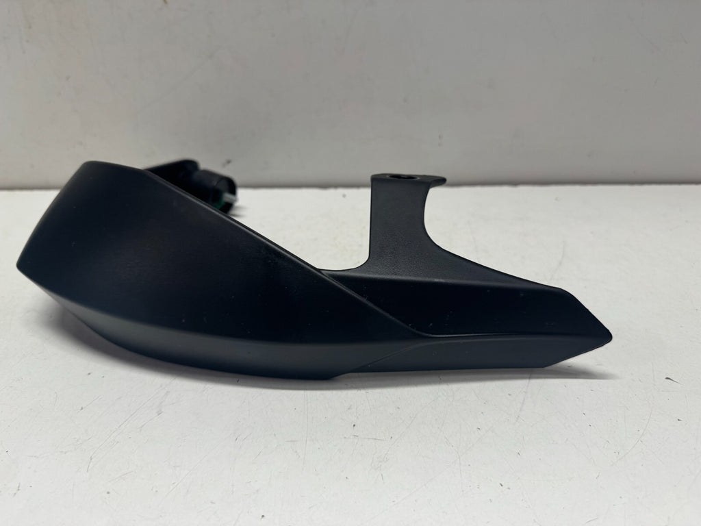 Right Hand Guard Moto Guzzi V85 TT 2020