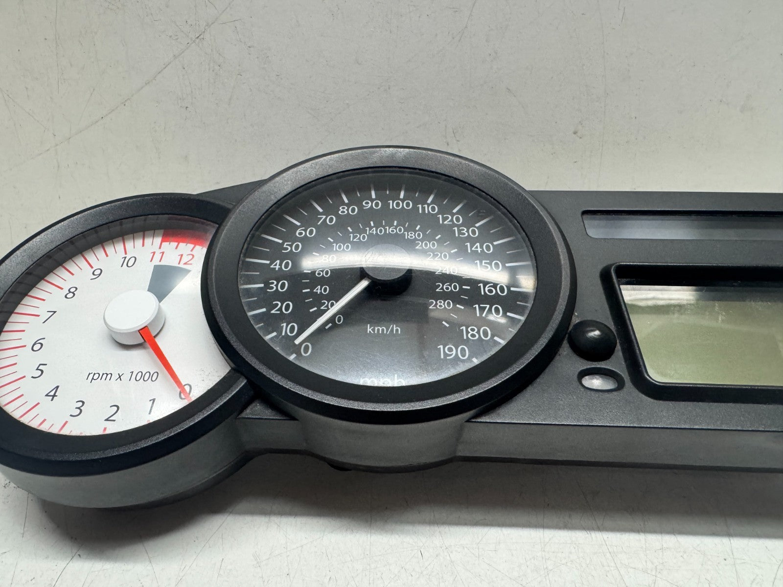 Speedo Clocks Speedometer BMW K1200S 2007 (NON ABS)