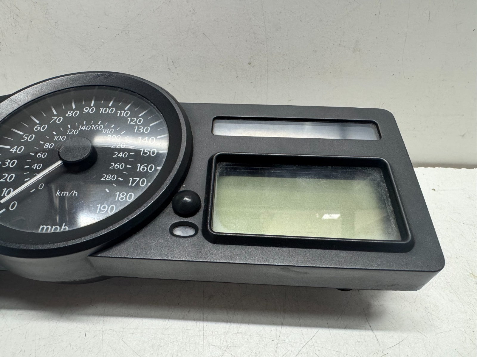 Speedo Clocks Speedometer BMW K1200S 2007 (NON ABS)