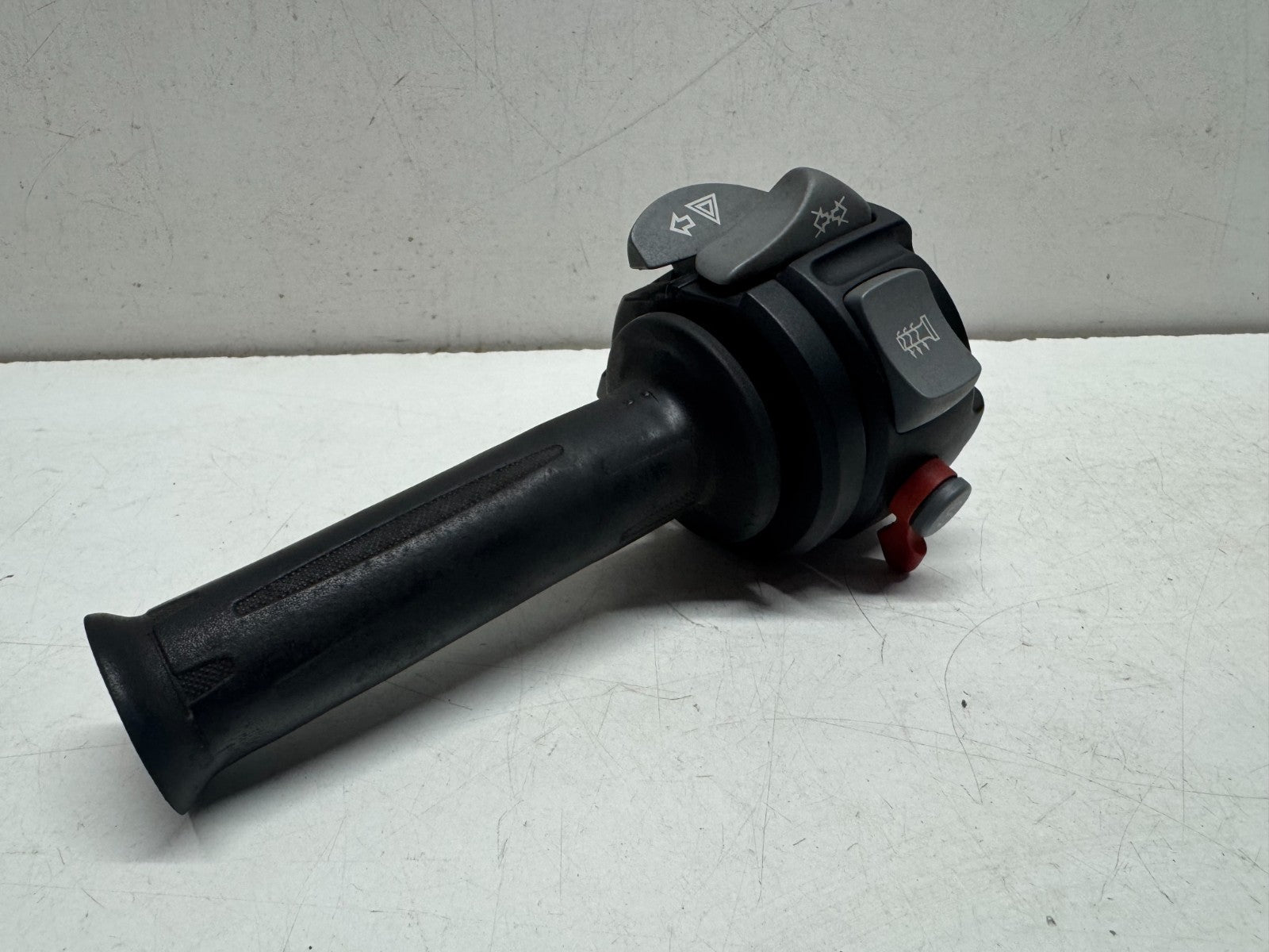 Right Switchgear BMW K1200S 2007
