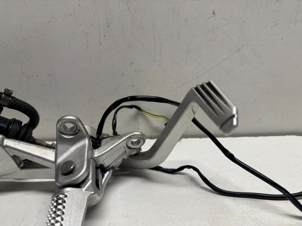 Right Foot Assembly Brake Master Cylinder BMW K1200S 2007