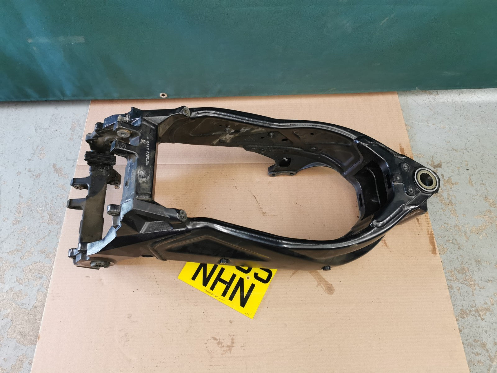 Main Frame Chassis + V5 Aprilia RSV 1000 R Factory 2006 (please read)