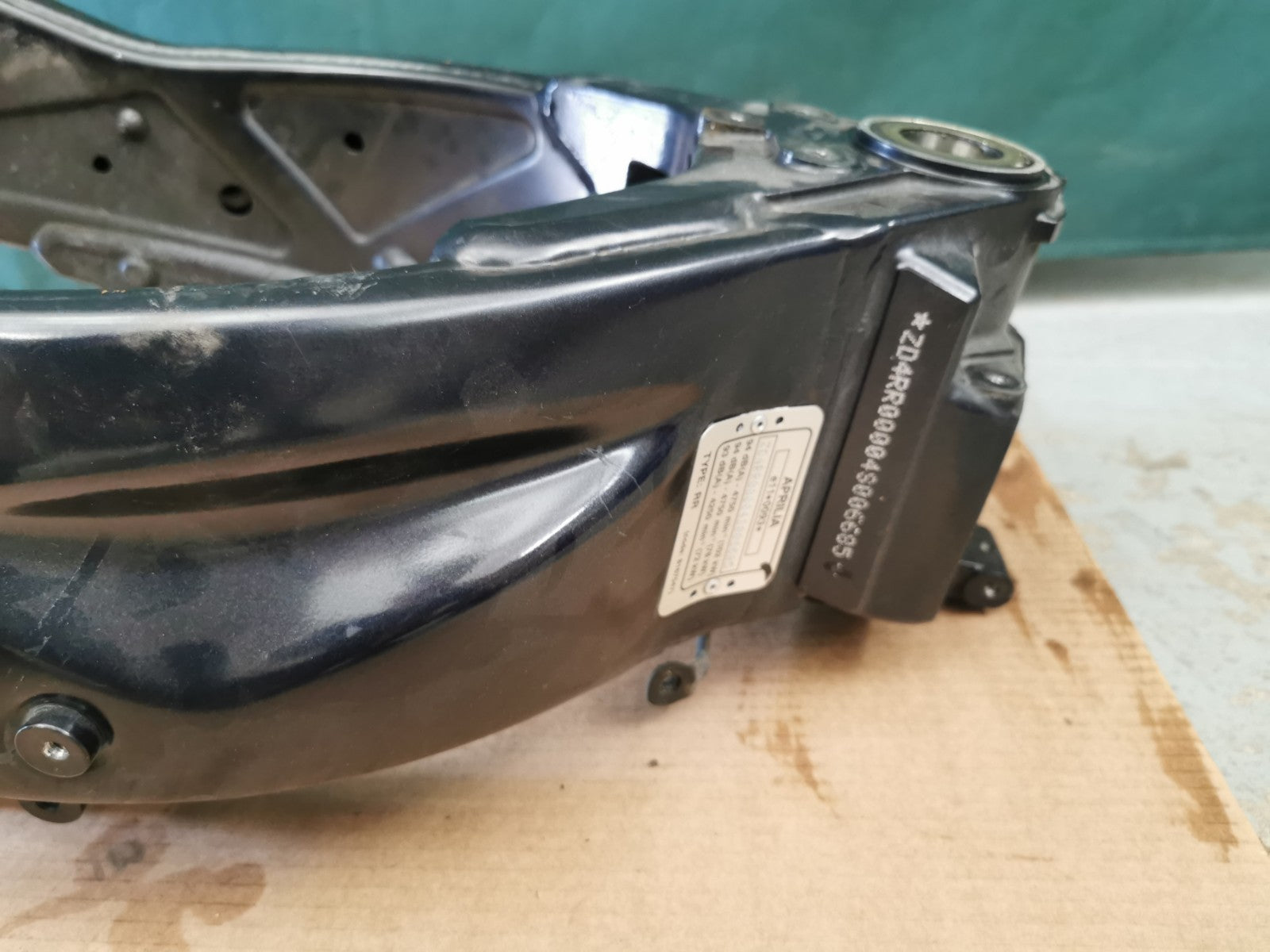 Main Frame Chassis + V5 Aprilia RSV 1000 R Factory 2006 (please read)