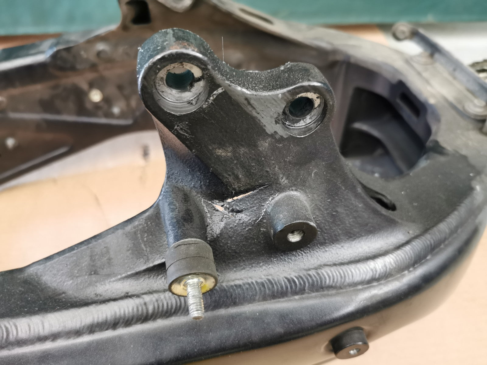 Main Frame Chassis + V5 Aprilia RSV 1000 R Factory 2006 (please read)