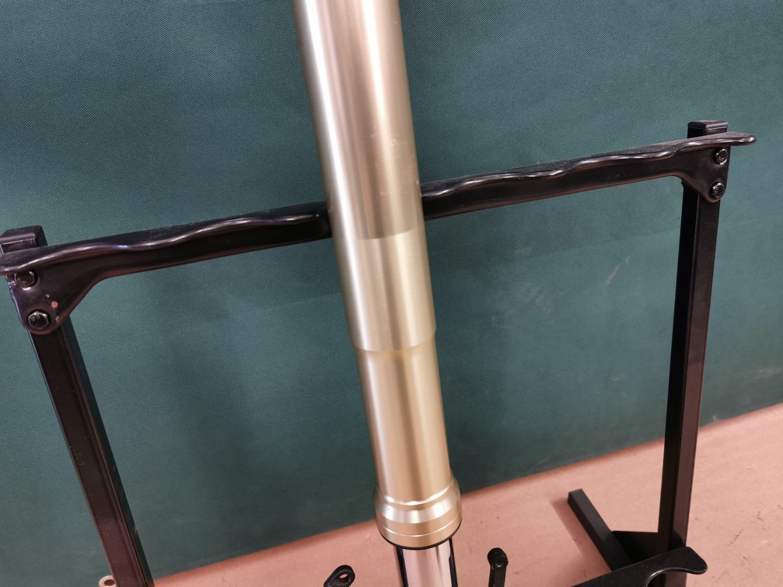Front Suspension Fork Right RH Yamaha YZF R1 2002 - 2003 5PW