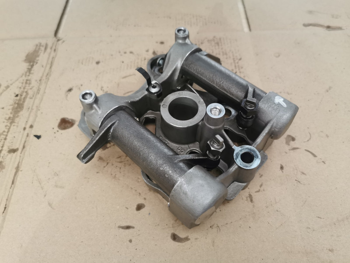 Right Cylinder Head Rocker Arm Assembly Moto Guzzi V85 TT 2020