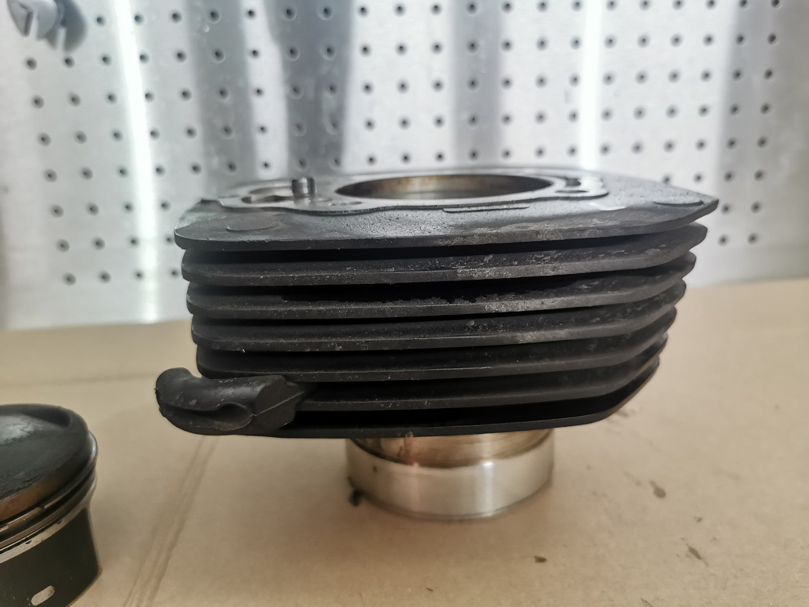 Left Cylinder Barrel & Piston Moto Guzzi V85 TT 2020