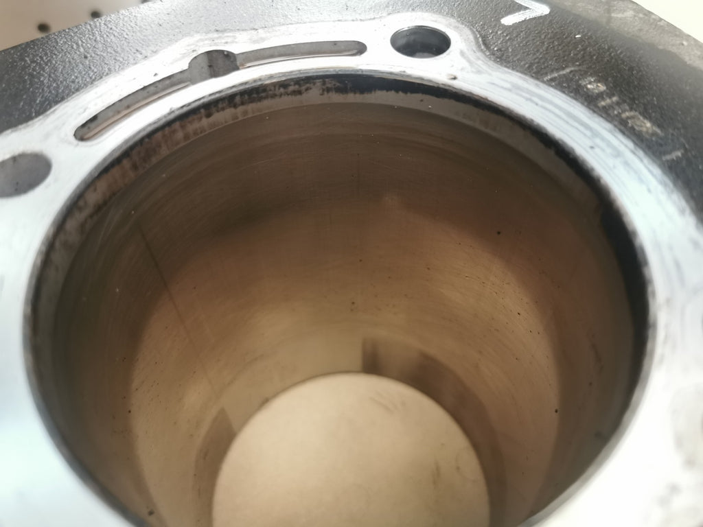 Left Cylinder Barrel & Piston Moto Guzzi V85 TT 2020