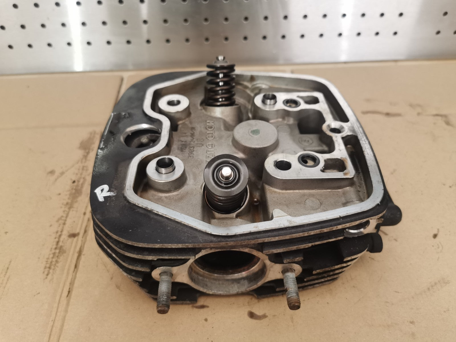 Right Cylinder Head Assembly Moto Guzzi V85 TT 2020 (please read)