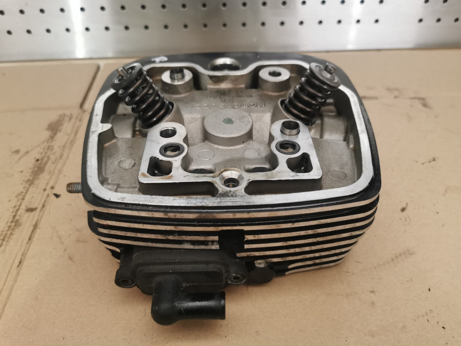 Right Cylinder Head Assembly Moto Guzzi V85 TT 2020 (please read)