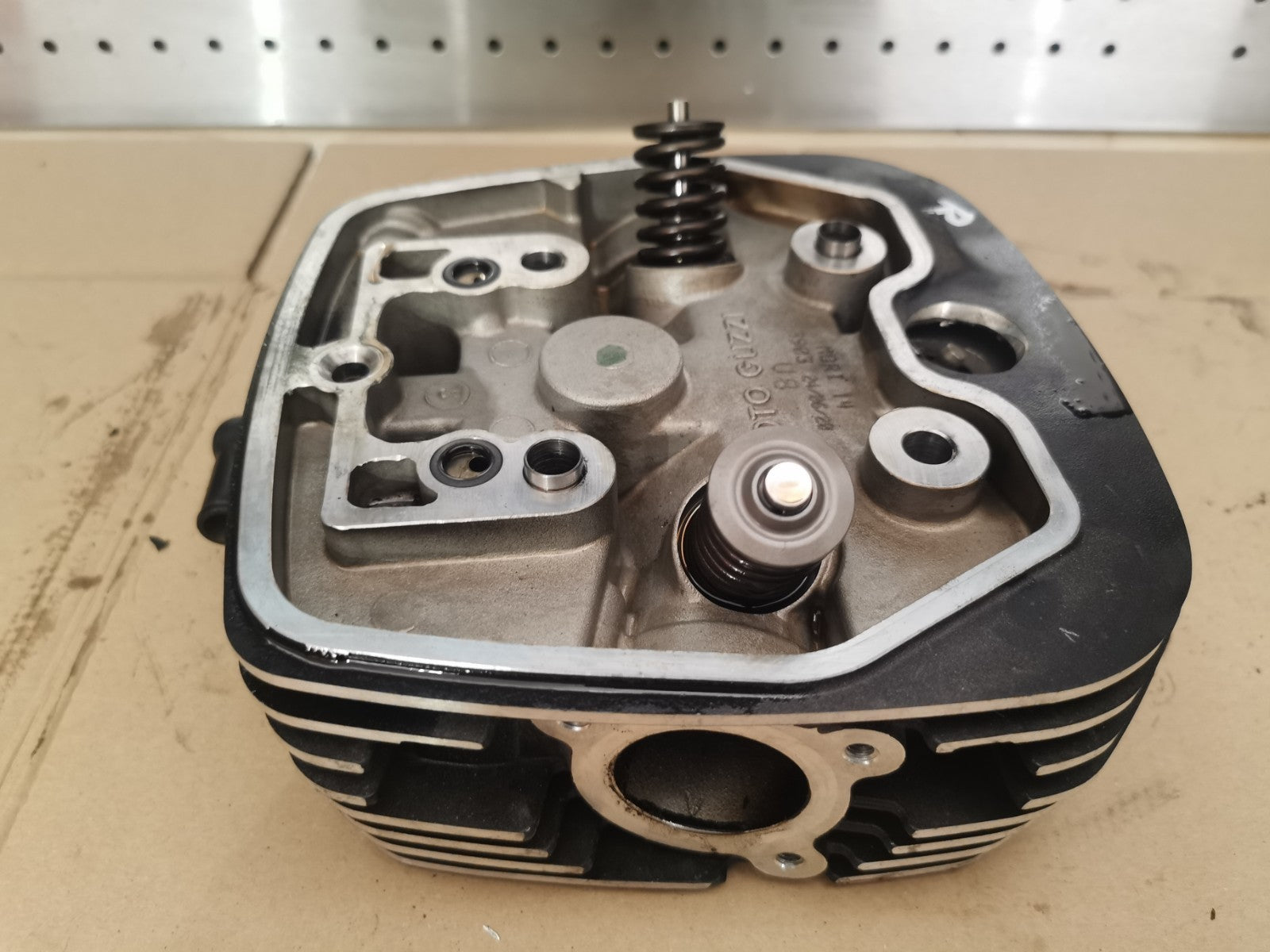 Right Cylinder Head Assembly Moto Guzzi V85 TT 2020 (please read)