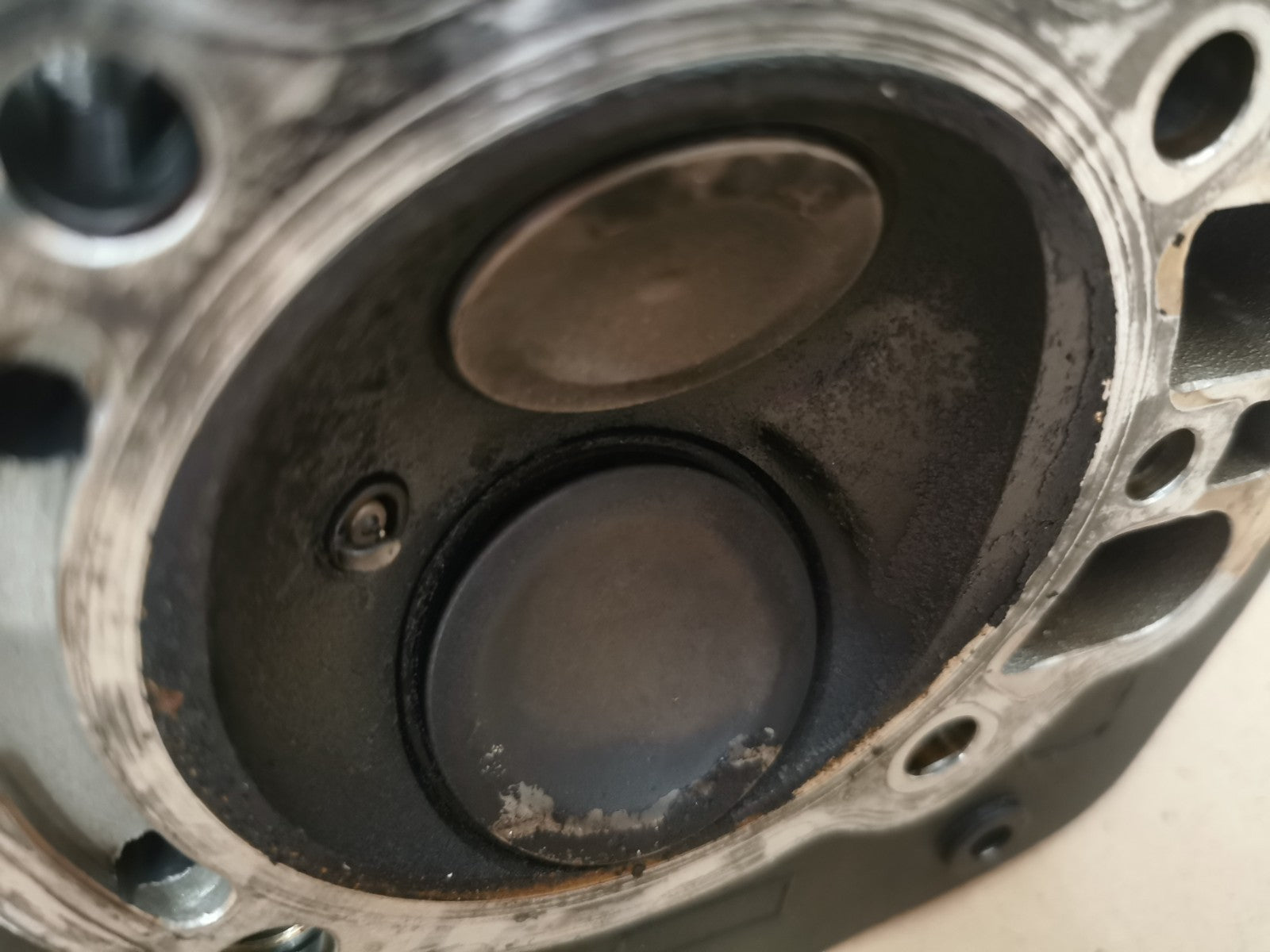 Right Cylinder Head Assembly Moto Guzzi V85 TT 2020 (please read)