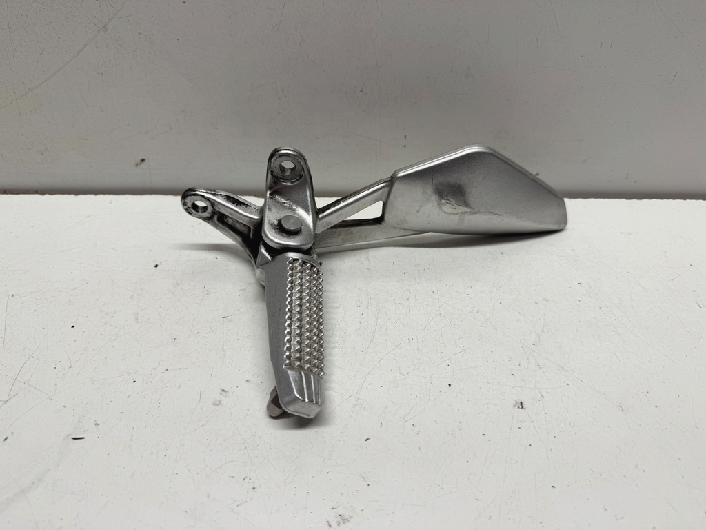 Front Left Foot Peg Hanger BMW K1200S 2007