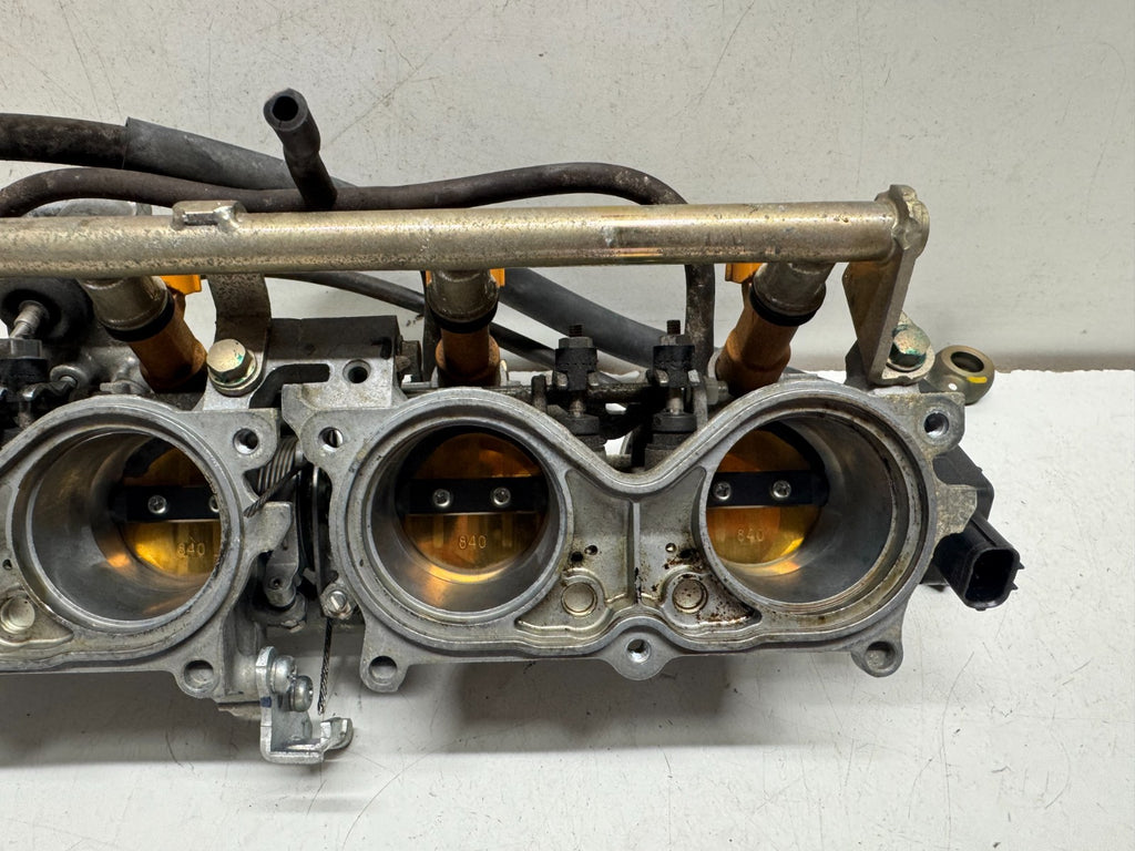 Throttle Bodies Honda CBR 600 RR PC37 2005 - 2006