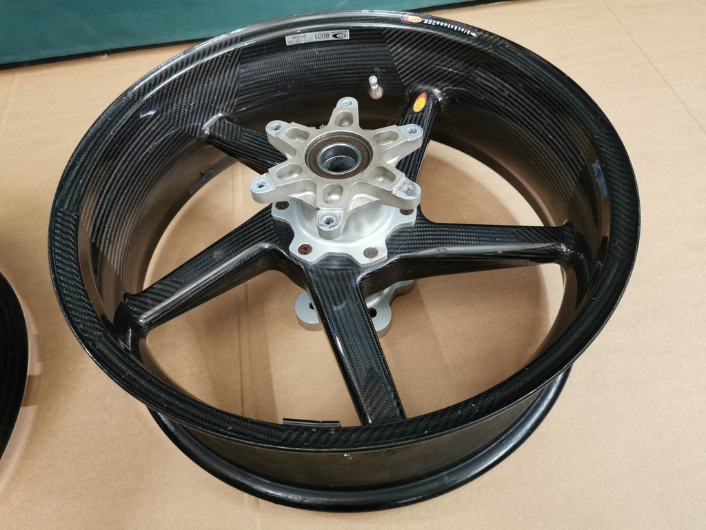 BST Carbon Fibre Rear + Front Wheels Ducati Panigale 959 & 899