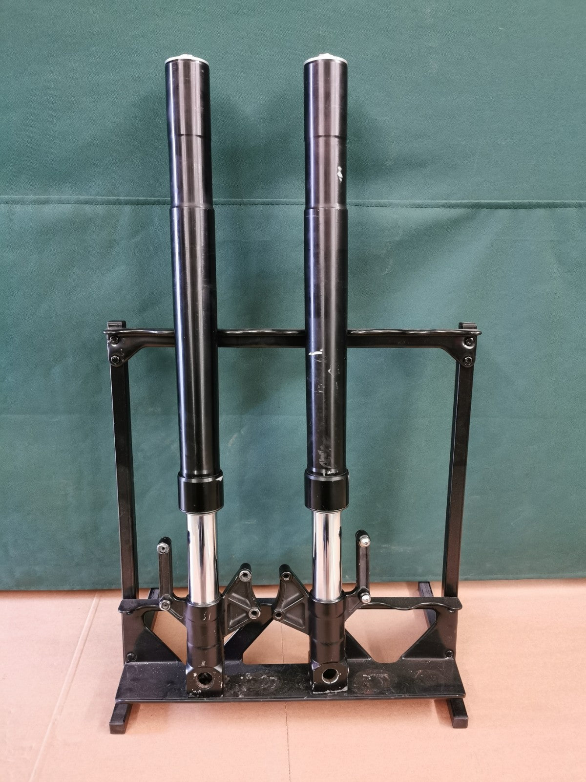 RH Front Suspension Fork Hyosung GT 125 R 2007