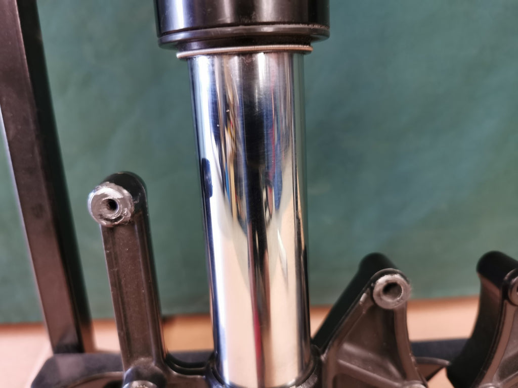 RH Front Suspension Fork Hyosung GT 125 R 2007