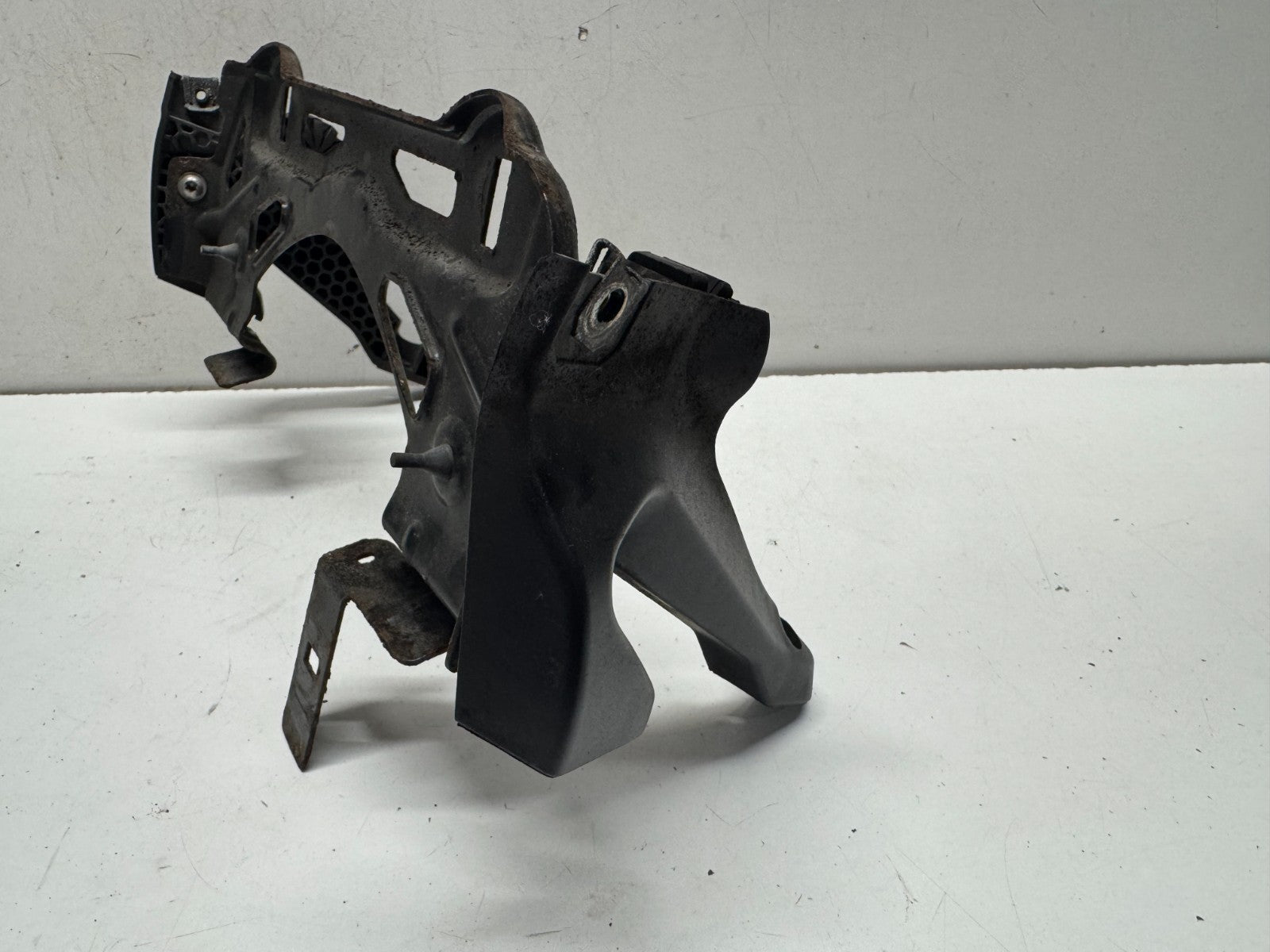 Tank Mount Support Bracket BMW K1200S 2007