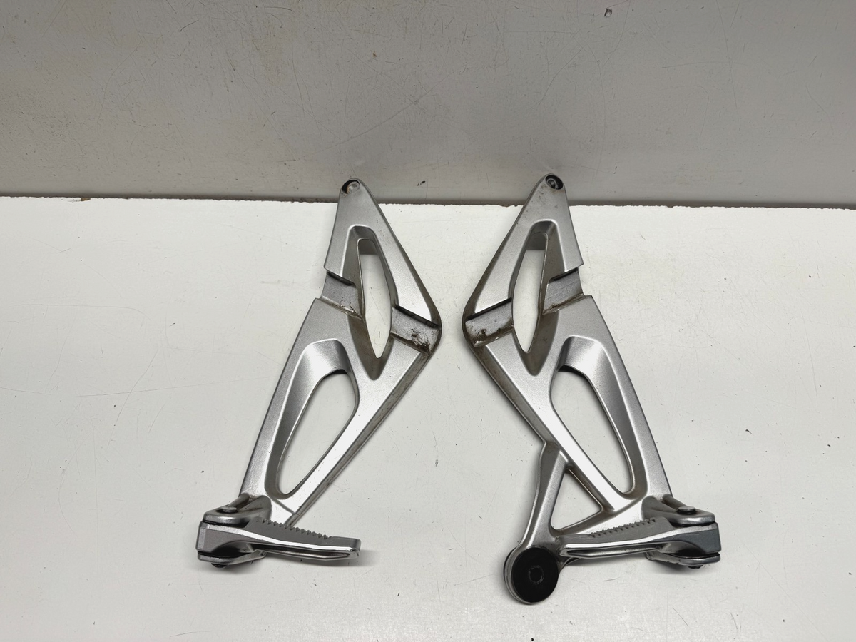 Rear Left & Right Foot Peg Hanger BMW K1200S 2007