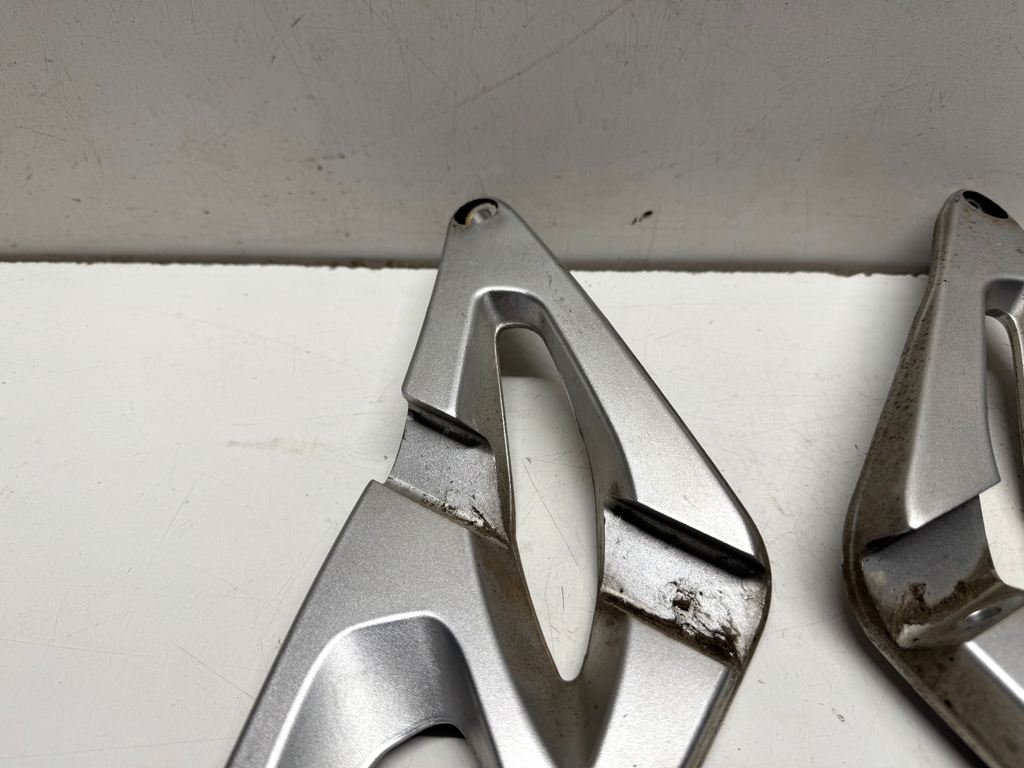 Rear Left & Right Foot Peg Hanger BMW K1200S 2007