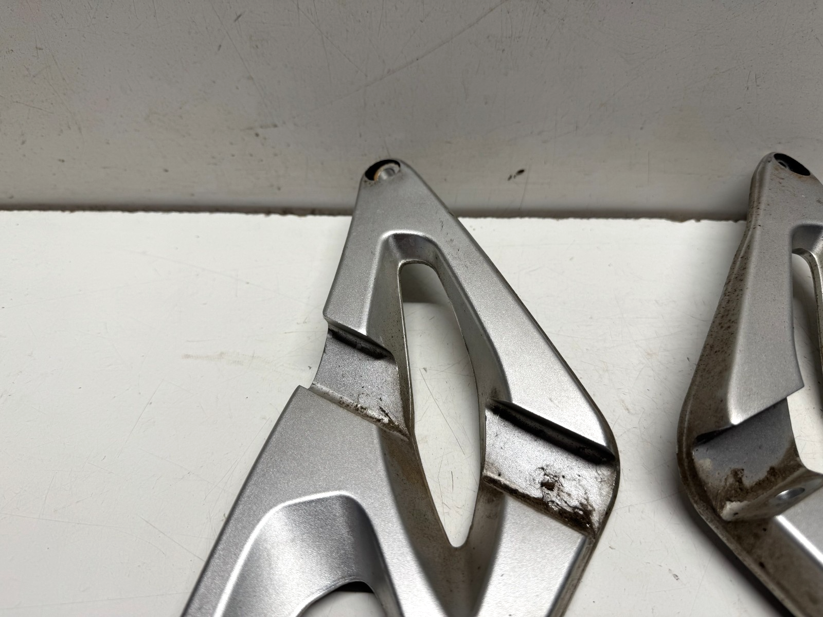 Rear Left & Right Foot Peg Hanger BMW K1200S 2007