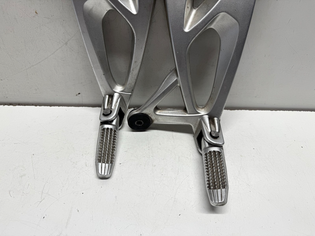 Rear Left & Right Foot Peg Hanger BMW K1200S 2007