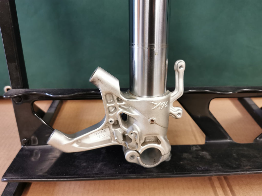 Marzocchi Front Suspension Forks MV Agusta F4 1000 2010 GEN 2 (please read)