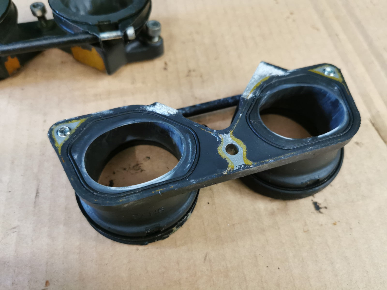 Intake Inlet Manifold Rubbers MV Agusta F4 1000 2010 GEN 2