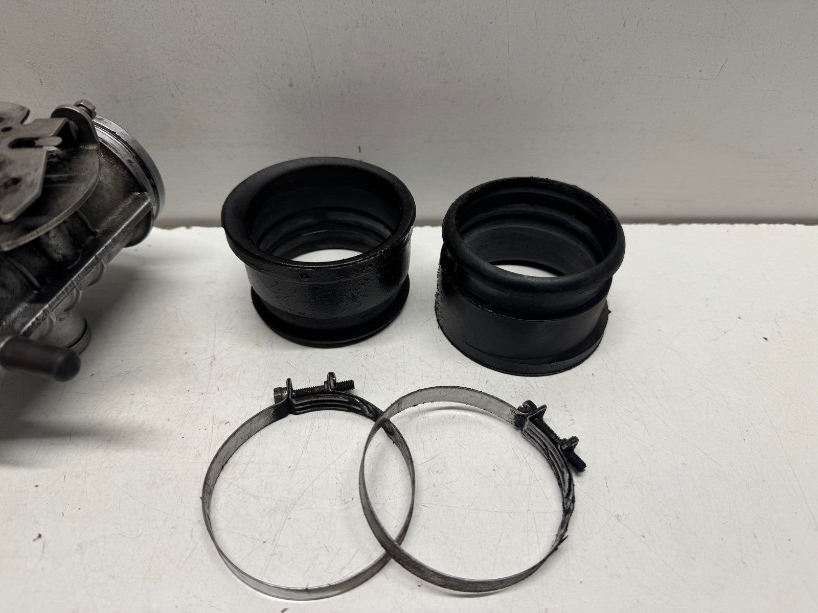 Throttle Bodies Air Intake Duct BMW R1150GS 2001