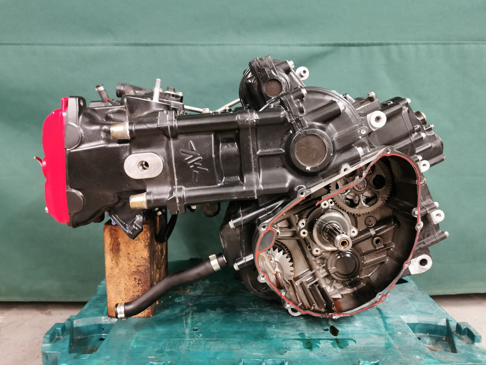 Running Engine MV Agusta F4 1000 2010 GEN 2 - Only 2799 Miles